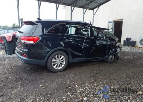 2016 Kia Sorento 3.3L Lx z USA, uszkodzony, nr VIN 5XYPG4A54GG053641